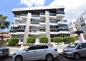 Gartenduplex auf Cleopatra