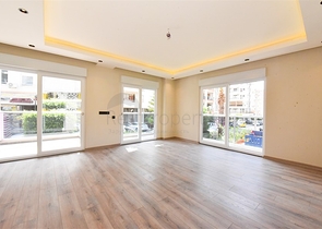 Gartenduplex auf Cleopatra