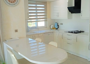 2+1 Wohnung im Stadtteil Mahmutlar mit Panoramablick auf das Meer