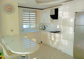 2+1 Wohnung im Stadtteil Mahmutlar mit Panoramablick auf das Meer