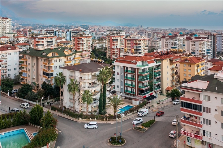 Möblierte 2+1-Wohnung in Dschikkilli