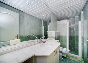 Möblierte 2+1-Wohnung in Dschikkilli