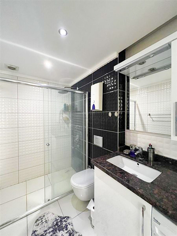 1+1 möblierte Wohnung mit Meerblick im Stadtteil Kestel