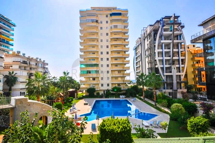 2+1 Wohnung mit Panoramablick auf das Meer