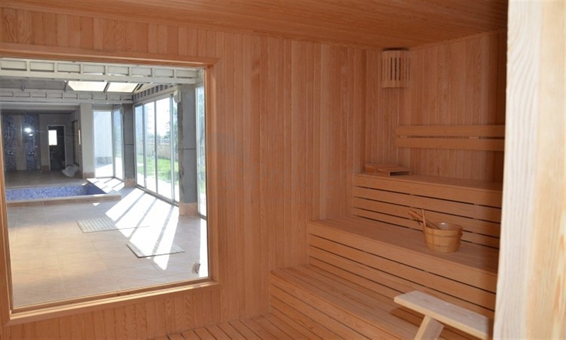 Geräumiges 3+1 Penthouse im Stadtteil Kestel