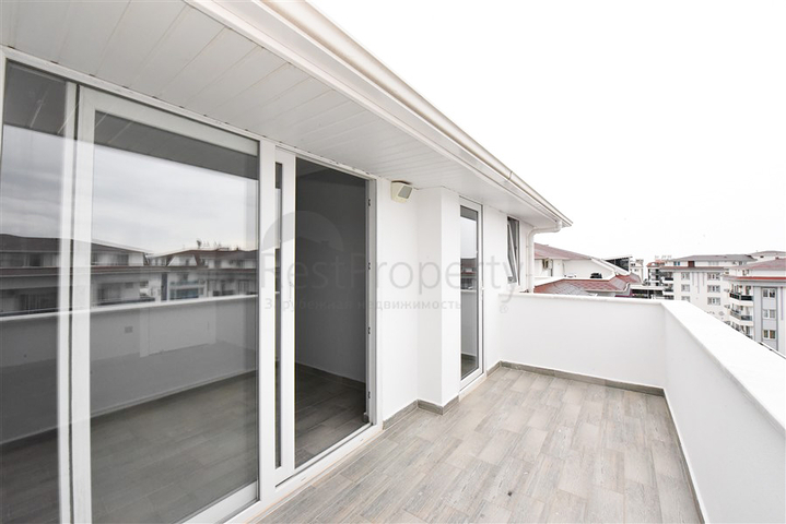 Geräumiges 3+1 Penthouse im Stadtteil Kestel