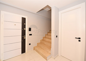 Geräumiges 3+1 Penthouse im Stadtteil Kestel