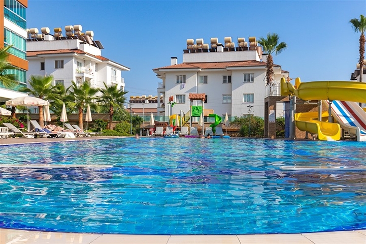 Wohnung in einem schicken Komplex mit 2+1 Grundriss in der exklusiven Gegend von Oba