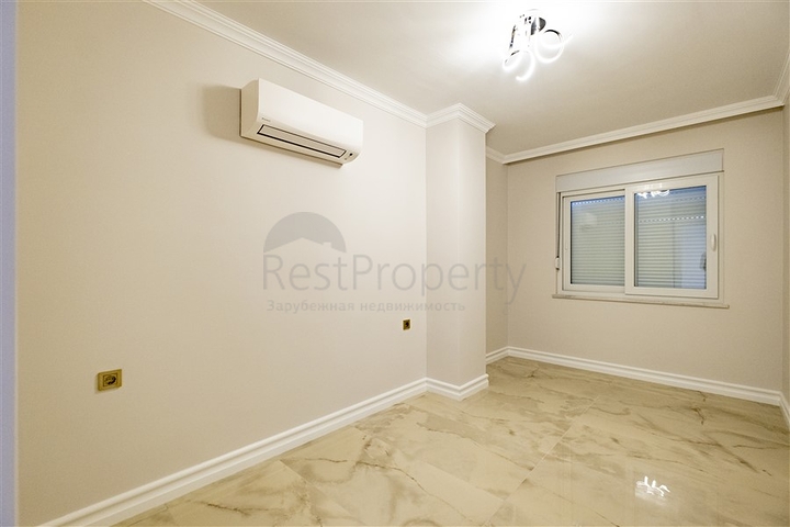 Dreizimmerwohnung in einem neuen Komplex