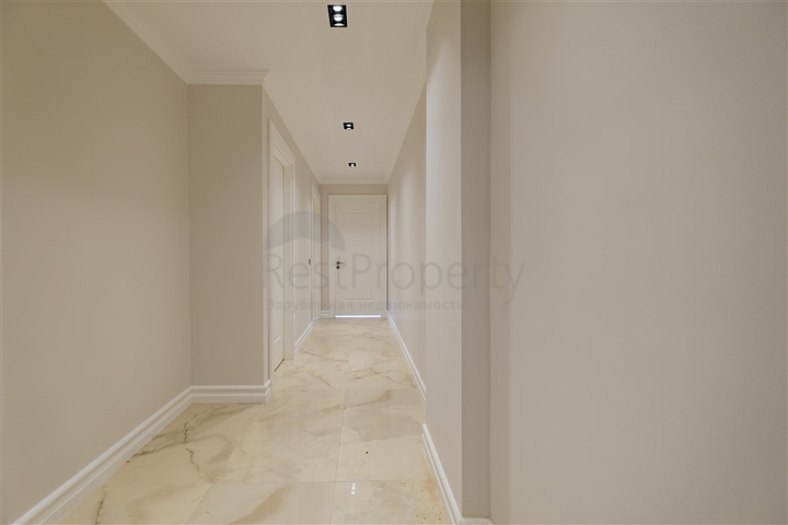 Dreizimmerwohnung in einem neuen Komplex