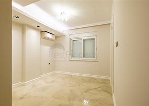 Dreizimmerwohnung in einem neuen Komplex