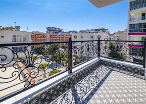 Dreizimmerwohnung in einem neuen Komplex