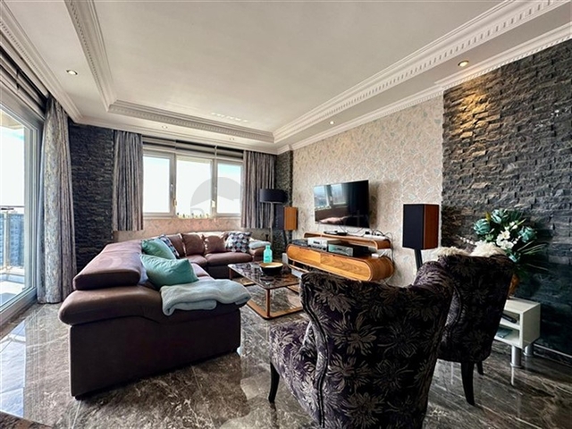 2+1 Wohnung mit herrlichem Meerblick