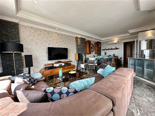 2+1 Wohnung mit herrlichem Meerblick