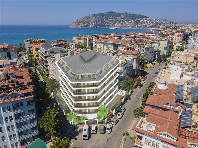 1+1 Wohnung im Zentrum von Alanya in einer Entfernung von 200 Metern zum Meer