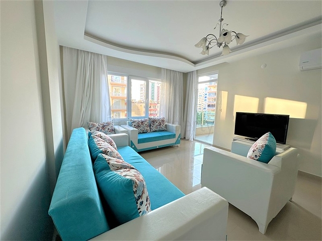 1+1 möblierte Wohnung 250 m vom Meer entfernt