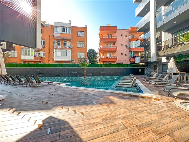 2+1 Wohnung in der lebhaften Gegend von Cleopatra