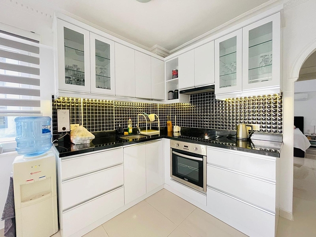 Wohnung 100 Meter vom Meer entfernt mit 1+1 Grundriss in der exklusiven Gegend von Oba