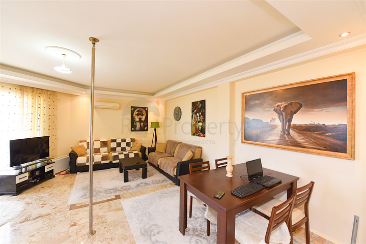 Möblierte 2+1-Wohnung in Mahmutlar