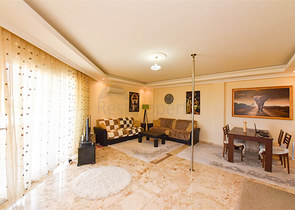 Möblierte 2+1-Wohnung in Mahmutlar