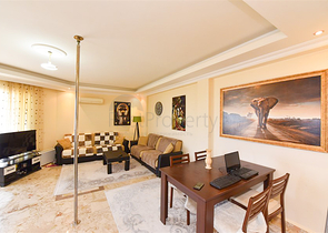 Möblierte 2+1-Wohnung in Mahmutlar