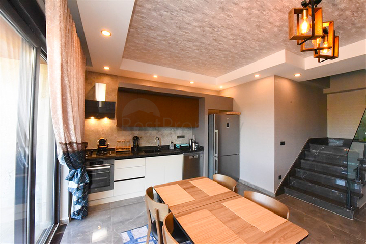 Duplex für eine große Familie im Bezirk Oba