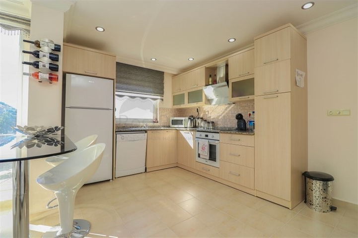 3+1 Penthouse mit herrlichem Meerblick in der malerischen Gegend von Bektas 3+1 Penthouse mit herrlichem Meerblick in der malerischen Gegend von Bektas