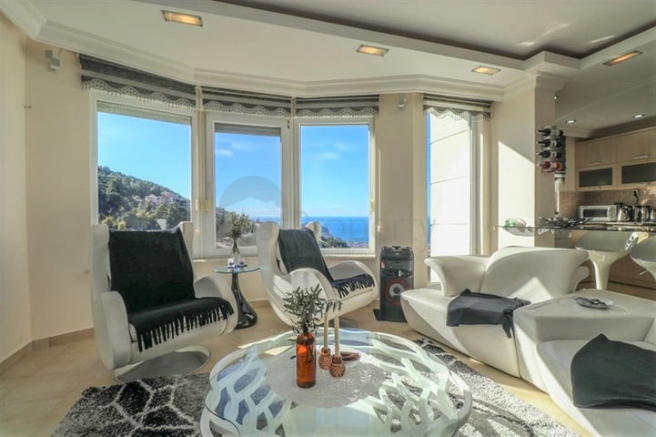 3+1 Penthouse mit herrlichem Meerblick in der malerischen Gegend von Bektas 3+1 Penthouse mit herrlichem Meerblick in der malerischen Gegend von Bektas