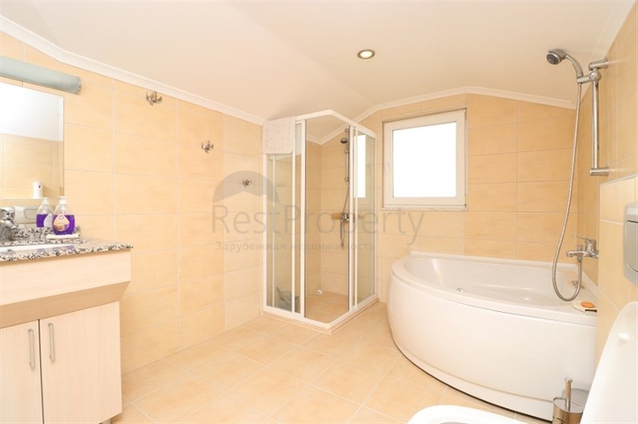 3+1 Penthouse mit herrlichem Meerblick in der malerischen Gegend von Bektas 3+1 Penthouse mit herrlichem Meerblick in der malerischen Gegend von Bektas