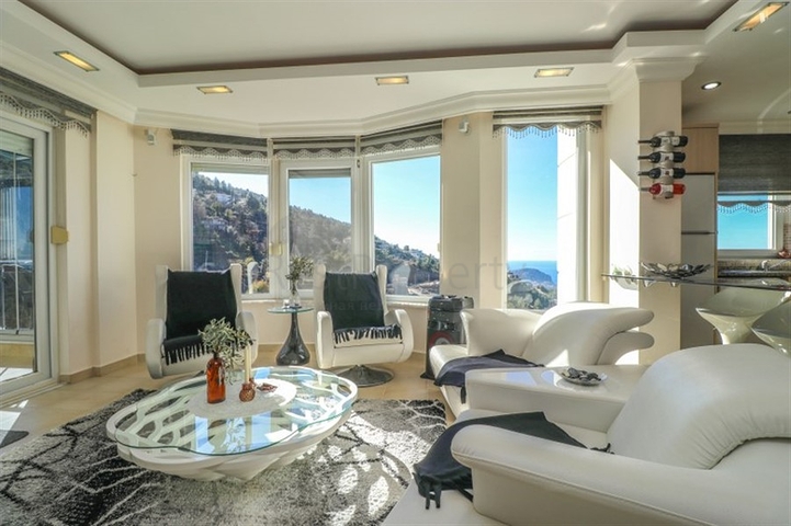 3+1 Penthouse mit herrlichem Meerblick in der malerischen Gegend von Bektas 3+1 Penthouse mit herrlichem Meerblick in der malerischen Gegend von Bektas
