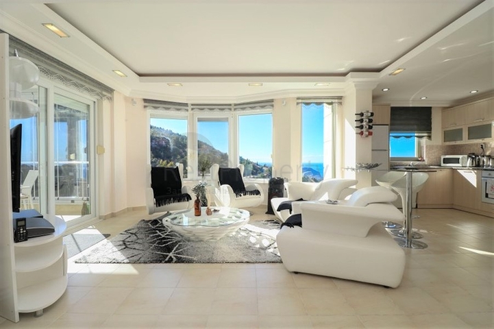 3+1 Penthouse mit herrlichem Meerblick in der malerischen Gegend von Bektas 3+1 Penthouse mit herrlichem Meerblick in der malerischen Gegend von Bektas