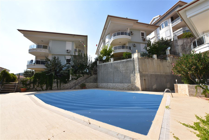 3+1 Penthouse mit herrlichem Meerblick in der malerischen Gegend von Bektas 3+1 Penthouse mit herrlichem Meerblick in der malerischen Gegend von Bektas