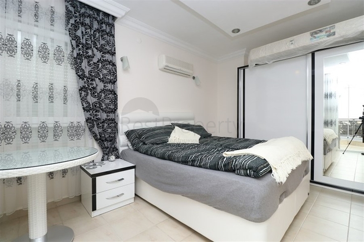 3+1 Penthouse mit herrlichem Meerblick in der malerischen Gegend von Bektas 3+1 Penthouse mit herrlichem Meerblick in der malerischen Gegend von Bektas