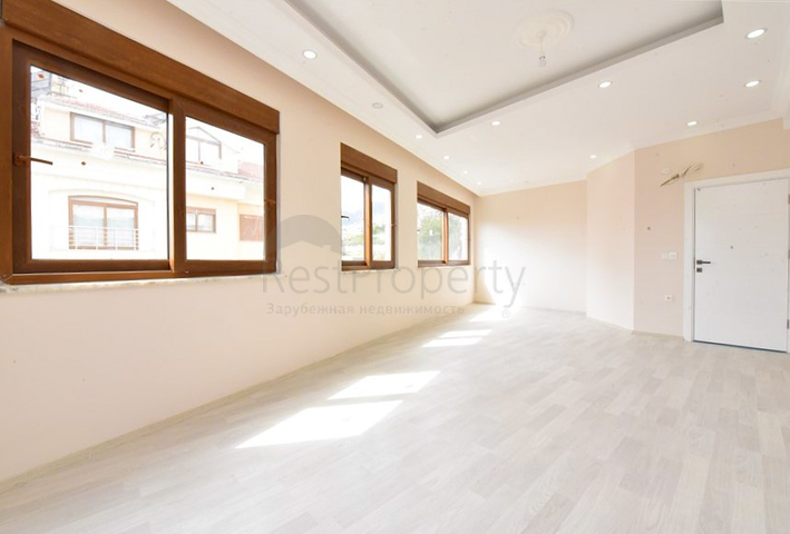 Geräumiges Penthouse mit Meerblick im Zentrum von Alanya