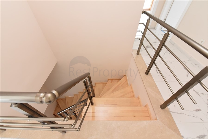 Geräumiges Penthouse mit Meerblick im Zentrum von Alanya