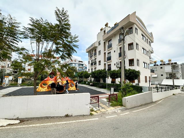 Geräumiges Penthouse mit Meerblick im Zentrum von Alanya