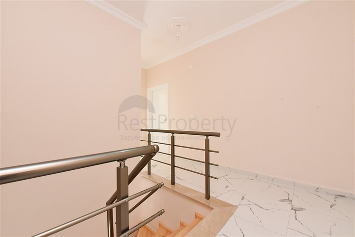 Geräumiges Penthouse mit Meerblick im Zentrum von Alanya