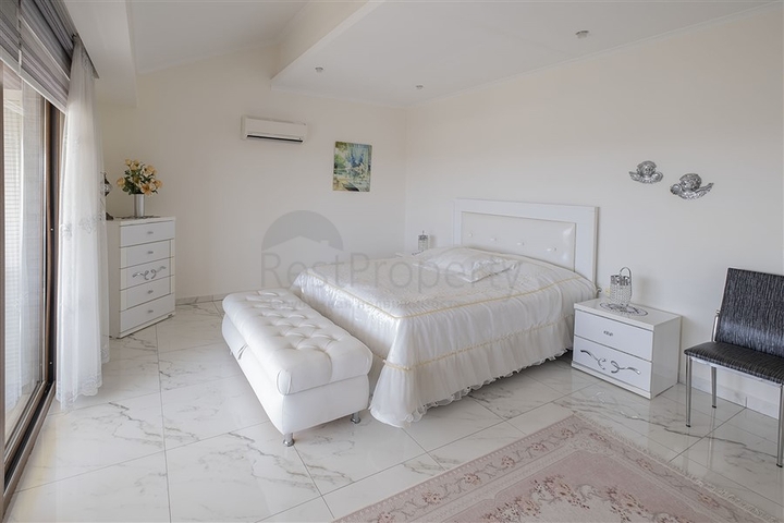 3+1 Penthouse mit Meerblick im Stadtteil Djikcilli