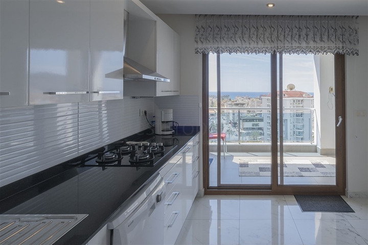 3+1 Penthouse mit Meerblick im Stadtteil Djikcilli