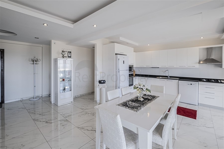 3+1 Penthouse mit Meerblick im Stadtteil Djikcilli