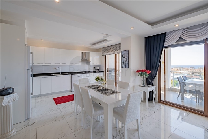 3+1 Penthouse mit Meerblick im Stadtteil Djikcilli