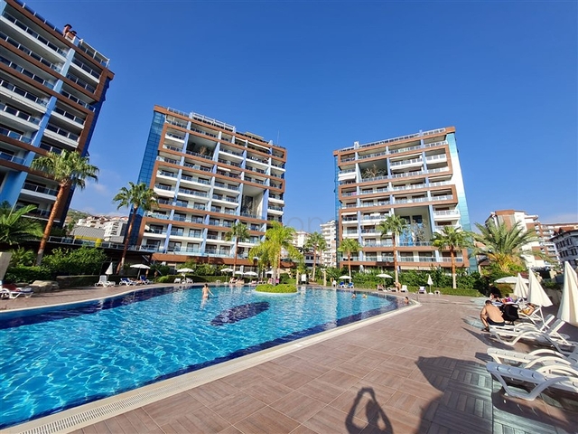 3+1 Penthouse mit Meerblick im Stadtteil Djikcilli