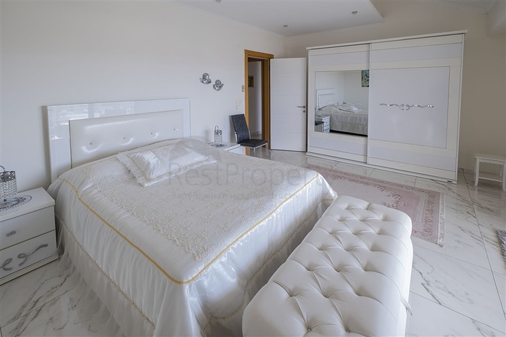 3+1 Penthouse mit Meerblick im Stadtteil Djikcilli