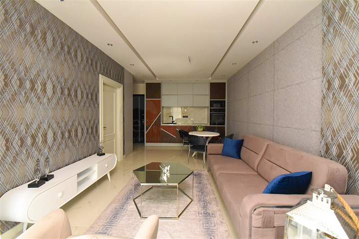 Möblierte Wohnung 20 m vom Meer mit 1+1 Grundriss im Stadtteil Oba entfernt