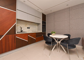 Möblierte Wohnung 20 m vom Meer mit 1+1 Grundriss im Stadtteil Oba entfernt