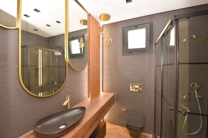 4+1 Villa mit Panoramablick auf das Meer 