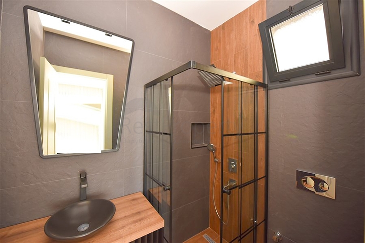 4+1 Villa mit Panoramablick auf das Meer 