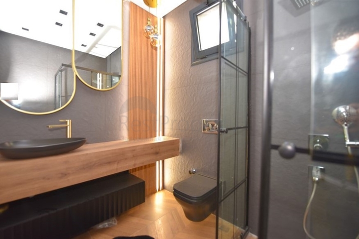 4+1 Villa mit Panoramablick auf das Meer 