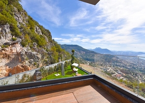 4+1 Villa mit Panoramablick auf das Meer 