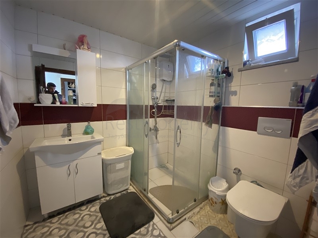 Geräumige 3+1 Villa 250m vom Meer entfernt in Konakli